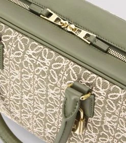 LOEWE Anagram Amazona 23 Cross-Body Bag GREEN/AVOCADO GREEN Top Handle Bags -LOEWE Sales loewe anagram amazona 23 cross body bag 17581274 36919679 1000