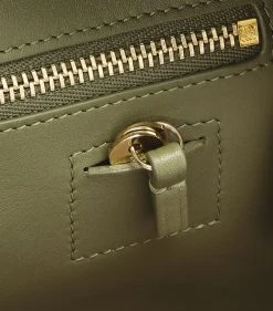 LOEWE Anagram Amazona 23 Cross-Body Bag GREEN/AVOCADO GREEN Top Handle Bags -LOEWE Sales loewe anagram amazona 23 cross body bag 17581274 36920160 1000