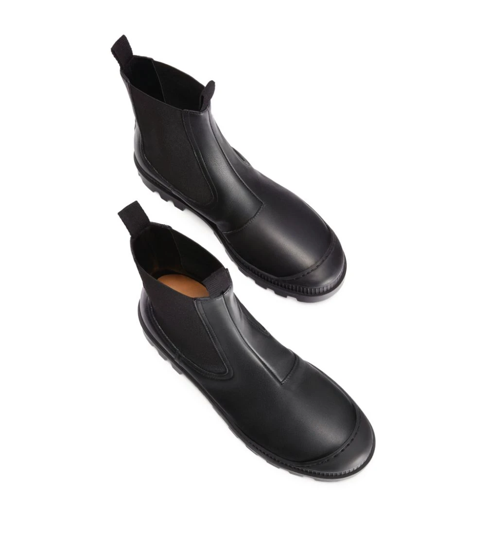 LOEWE Calfskin Chelsea Boots BLACK Ankle Boots 5 LOEWE Calfskin Chelsea Boots BLACK Ankle Boots - Image 3