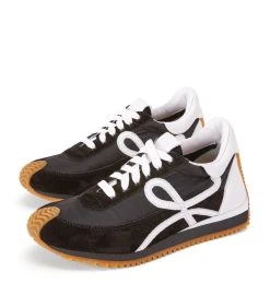 LOEWE Flow Runner Sneakers /WHITE Low-Top Sneakers 8 LOEWE Flow Runner Sneakers /WHITE Low-Top Sneakers -LOEWE Sales loewe flow runner sneakers 16905416 33532283 1000