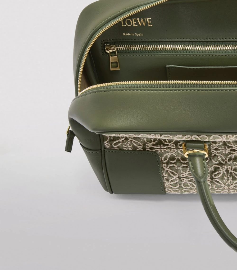 LOEWE Jacquard Amazona 28 Bag GREEN/AVOCADO GREEN Top Handle Bags 9 LOEWE Jacquard Amazona 28 Bag GREEN/AVOCADO GREEN Top Handle Bags - Image 7