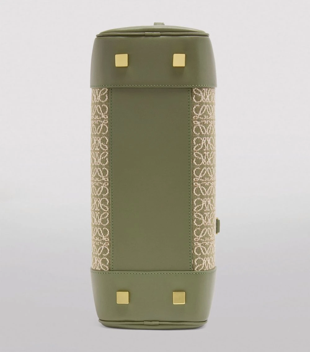 LOEWE Jacquard Amazona 28 Bag GREEN/AVOCADO GREEN Top Handle Bags 7 LOEWE Jacquard Amazona 28 Bag GREEN/AVOCADO GREEN Top Handle Bags - Image 5