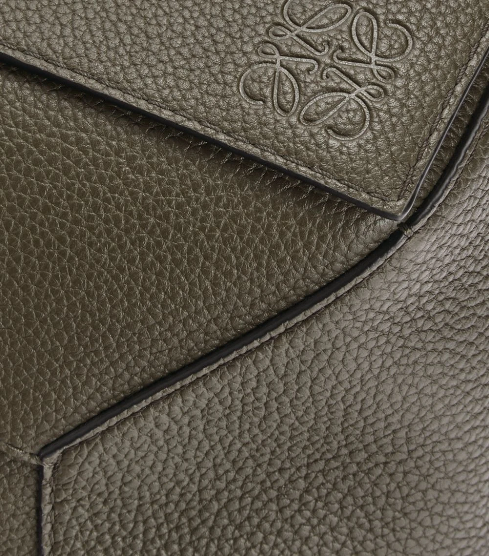 LOEWE Large Leather Puzzle Edge Bag DARK KHAKI GREEN Holdalls 9 LOEWE Large Leather Puzzle Edge Bag DARK KHAKI GREEN Holdalls - Image 7
