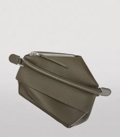 LOEWE Large Leather Puzzle Edge Bag DARK KHAKI GREEN Holdalls 13 LOEWE Large Leather Puzzle Edge Bag DARK KHAKI GREEN Holdalls -LOEWE Sales loewe large leather puzzle edge bag 16905418 33534039 1000