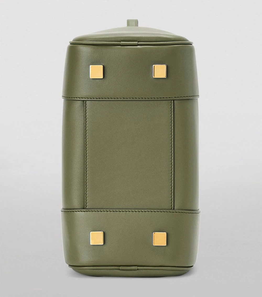 LOEWE Leather Amazona 19 Top-Handle Bag AVOCADO GREEN Top Handle Bags 6 LOEWE Leather Amazona 19 Top-Handle Bag AVOCADO GREEN Top Handle Bags - Image 4