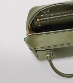 LOEWE Leather Amazona 19 Top-Handle Bag AVOCADO GREEN Top Handle Bags 14 LOEWE Leather Amazona 19 Top-Handle Bag AVOCADO GREEN Top Handle Bags -LOEWE Sales loewe leather amazona 19 top handle bag 17326243 35607747 1000