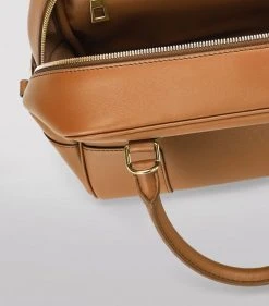 LOEWE Leather Amazona 19 Top-Handle Bag WARM DESERT Top Handle Bags 14 LOEWE Leather Amazona 19 Top-Handle Bag WARM DESERT Top Handle Bags -LOEWE Sales loewe leather amazona 19 top handle bag 17338659 35658732 1000