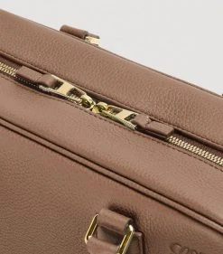 LOEWE Leather Amazona 23 Top-Handle Bag CACAO Top Handle Bags -LOEWE Sales loewe leather amazona 23 top handle bag 17583071 36920171 1000