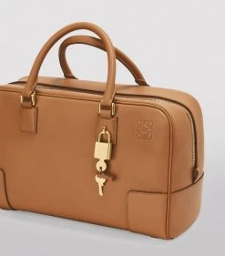 LOEWE Leather Amazona 28 Top-Handle Bag WARM DESERT Top Handle Bags 10 LOEWE Leather Amazona 28 Top-Handle Bag WARM DESERT Top Handle Bags -LOEWE Sales loewe leather amazona 28 top handle bag 17338657 35658740 1000
