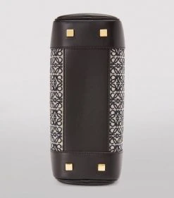 LOEWE Leather and Canvas Amazona 28 Top-Handle Bag NAVY/BLACK Top Handle Bags 11 LOEWE Leather and Canvas Amazona 28 Top-Handle Bag NAVY/BLACK Top Handle Bags -LOEWE Sales loewe leather and canvas amazona 28 top handle bag 17327154 35607755 1000