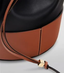 LOEWE Leather Balloon Bag BLACK/TAN Bucket Bags 16 LOEWE Leather Balloon Bag BLACK/TAN Bucket Bags -LOEWE Sales loewe leather balloon bag 15768173 28611638 1000