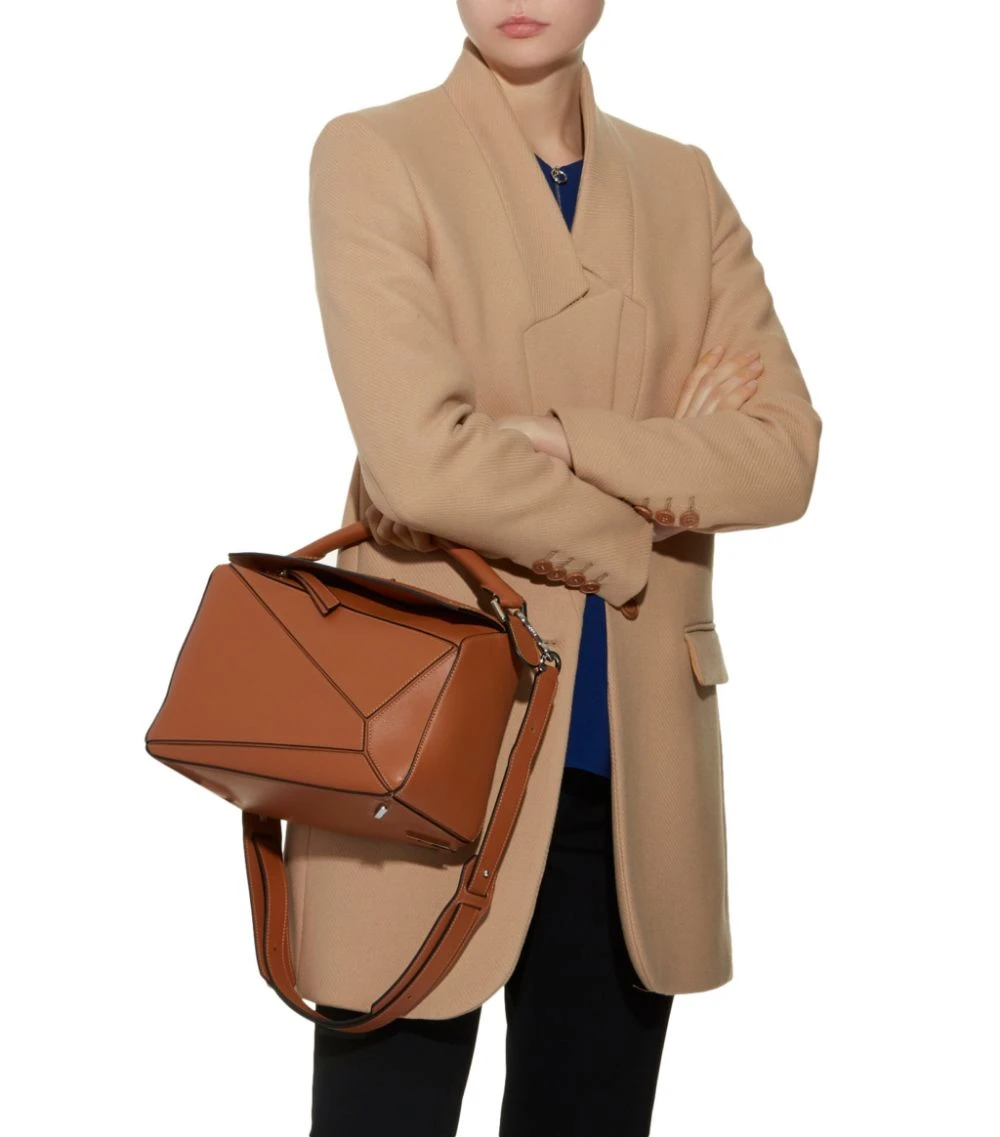 LOEWE Leather Puzzle Bag 2530 Shoulder Bags 4 LOEWE Leather Puzzle Bag 2530 Shoulder Bags - Image 2