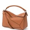 LOEWE Leather Puzzle Bag 2530 Shoulder Bags 2 LOEWE Leather Puzzle Bag 2530 Shoulder Bags -LOEWE Sales loewe leather puzzle bag 14860678 33429659 1000