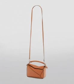 LOEWE Mini Leather Puzzle Bag 2530 Mini Bags 12 LOEWE Mini Leather Puzzle Bag 2530 Mini Bags -LOEWE Sales loewe mini leather puzzle bag 16123444 30269836 1000