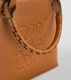 LOEWE Small Leather Anagram Tote Bag TAN Tote Bags 11 LOEWE Small Leather Anagram Tote Bag TAN Tote Bags -LOEWE Sales loewe small leather anagram tote bag 16298420 31946292 1000