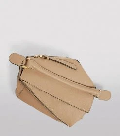 LOEWE Small Leather Puzzle Bag SAND Shoulder Bags -LOEWE Sales loewe small leather puzzle bag 17605958 36559307 1000