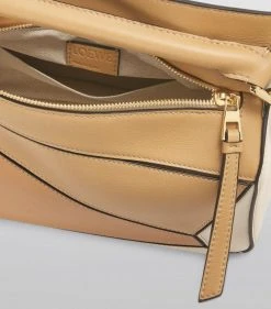 LOEWE Small Leather Puzzle Shoulder Bag DUNE/WARM DESERT Top Handle Bags 15 LOEWE Small Leather Puzzle Shoulder Bag DUNE/WARM DESERT Top Handle Bags -LOEWE Sales loewe small leather puzzle shoulder bag 17581326 37441450 1000